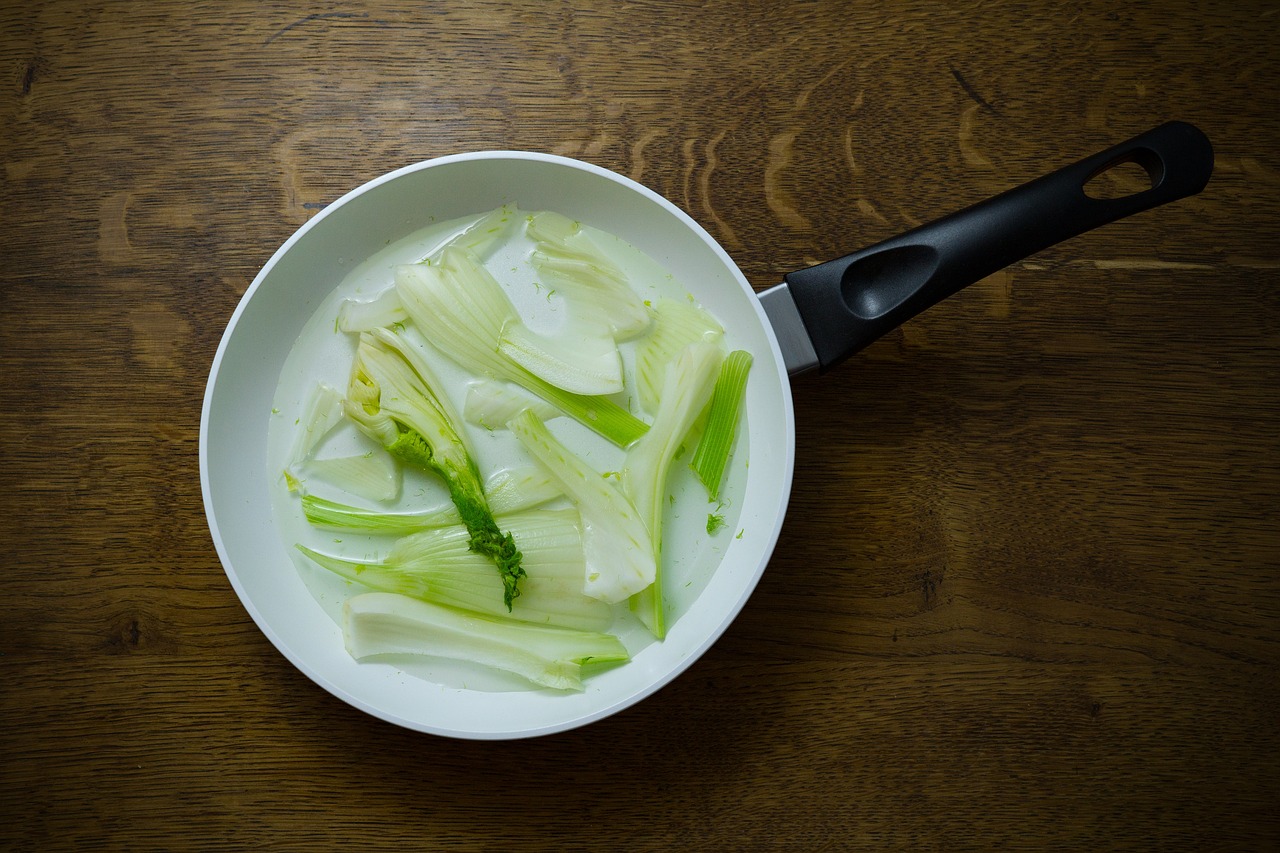 美食探秘羊肉汤，一碗暖心的健康良药——功效揭秘与烹饪指南